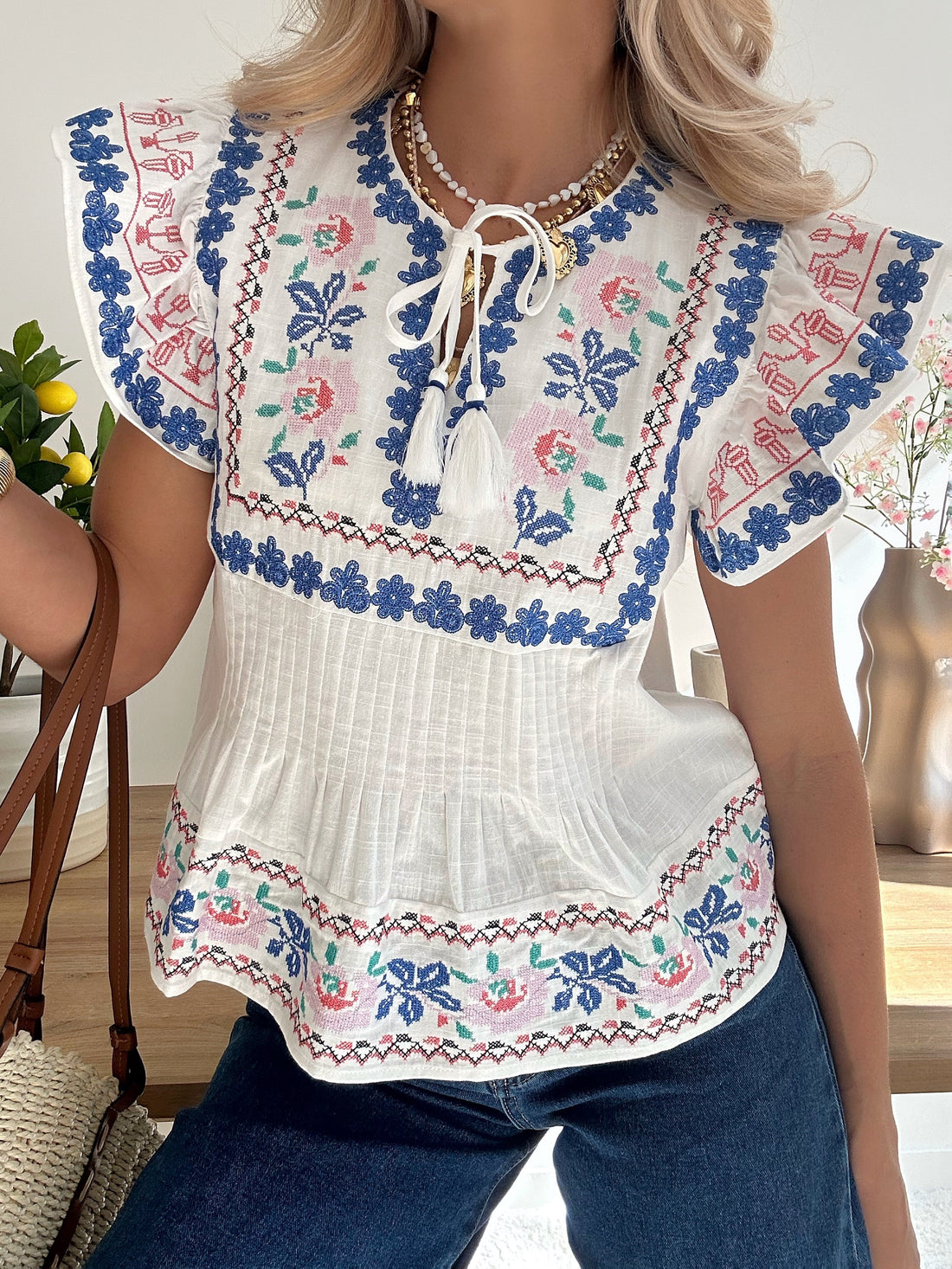 Blouse sans manches à broderie florale CHAMBERTE
