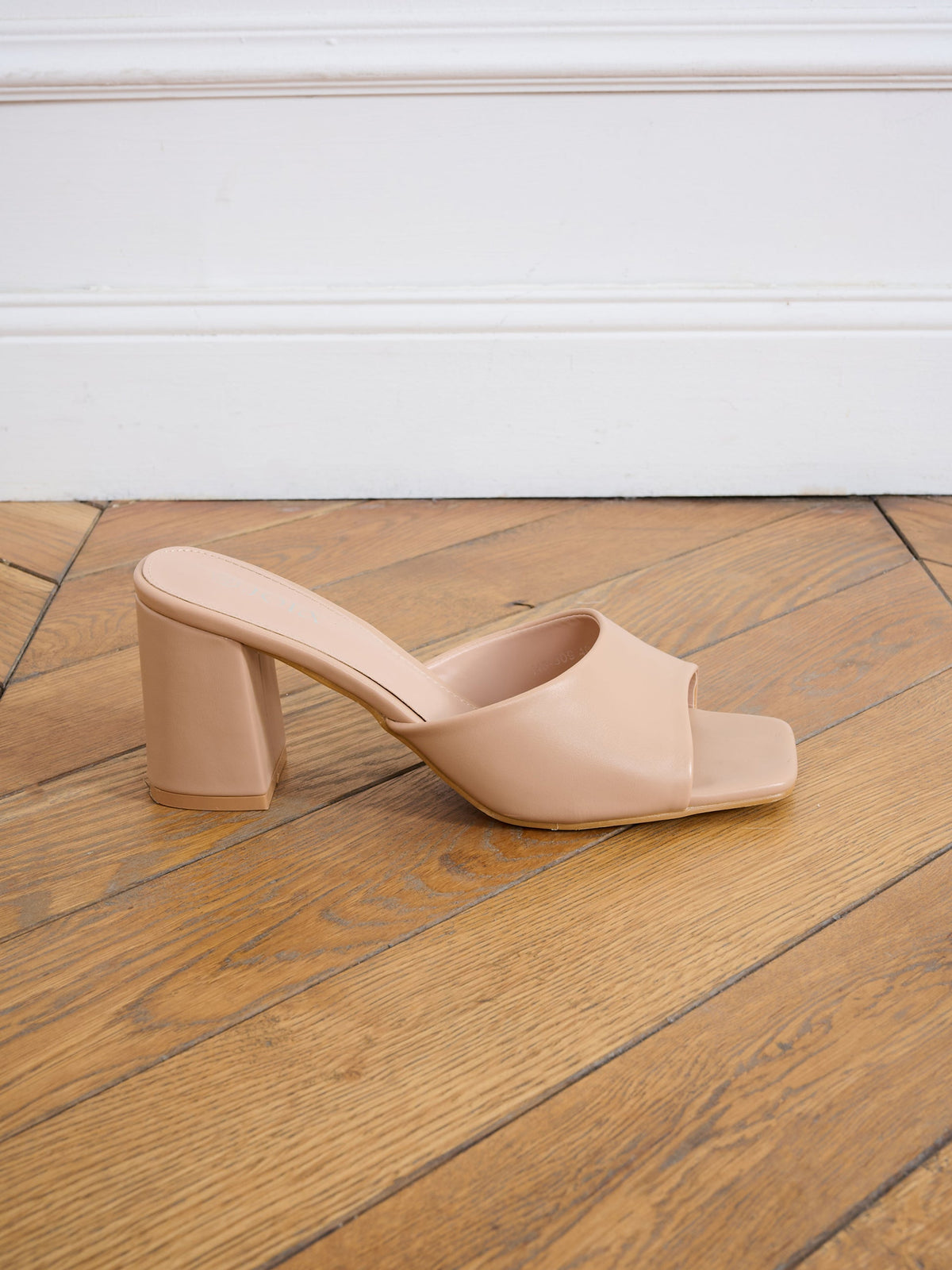 MULES MONTMARTRE