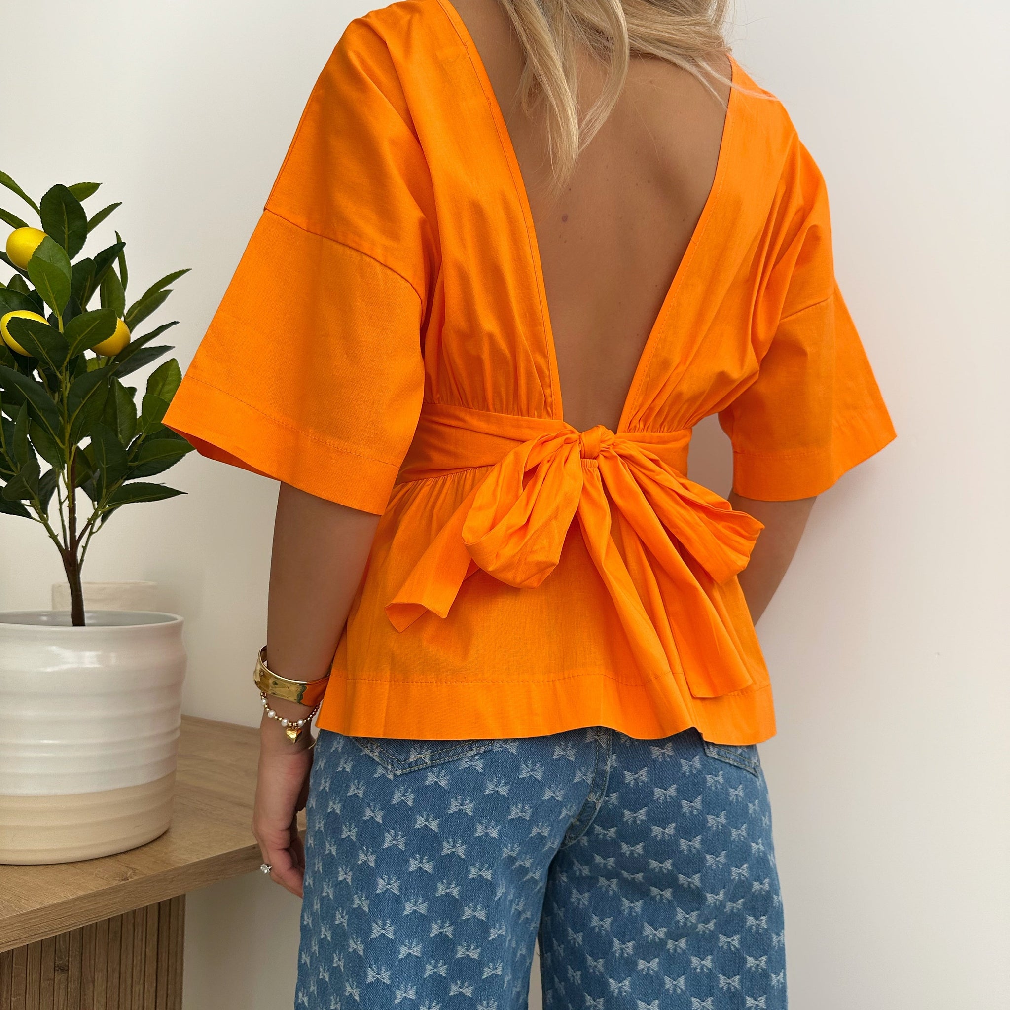 Blouse encolure en V au dos VENDETTI - orange