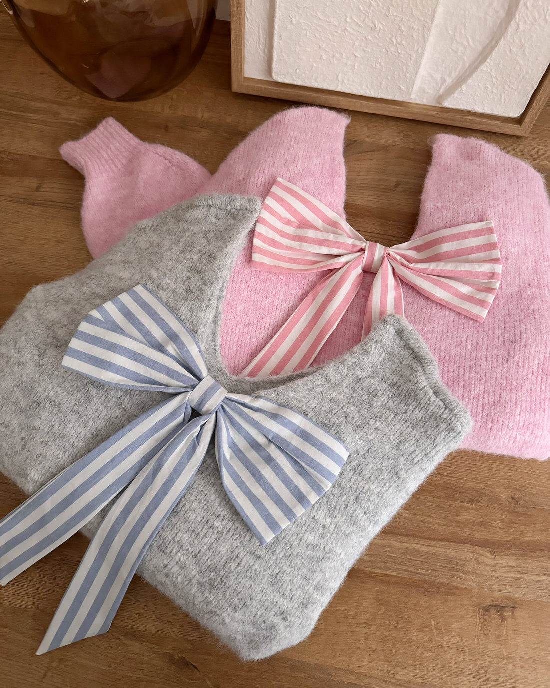 Maille avec nœud à rayures rose EMRULA