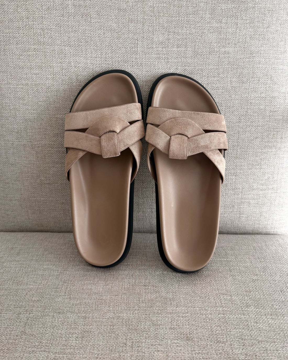 MULES LOREM