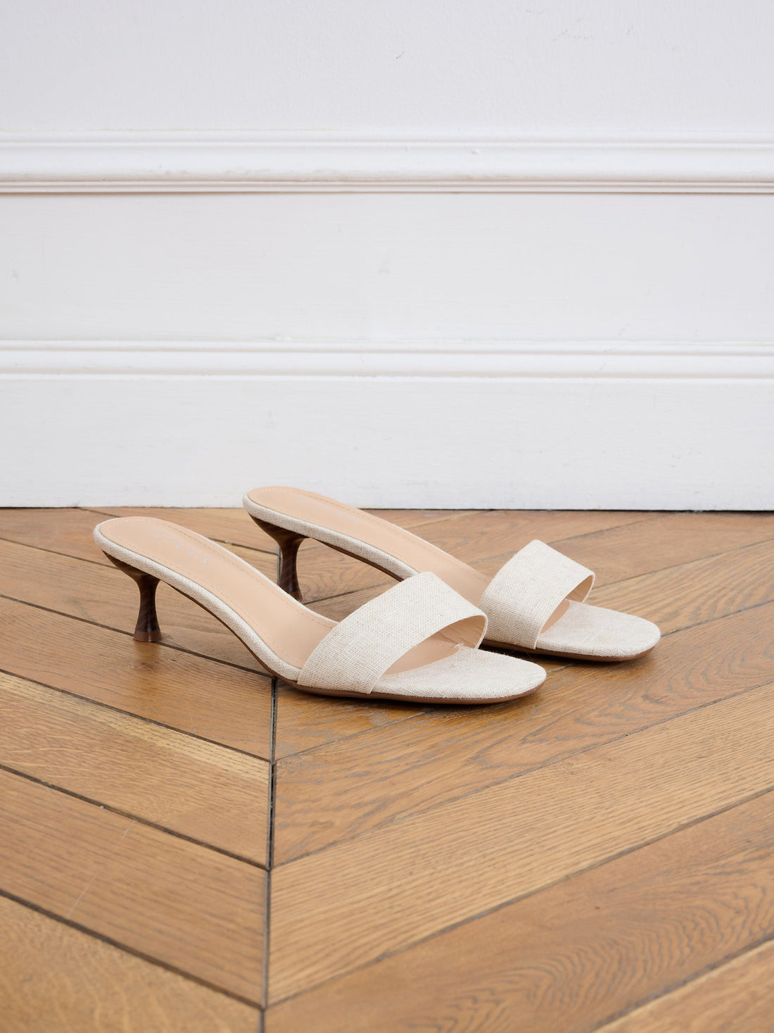 MULES GRIFFIN